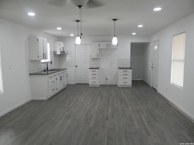 22823 Copper Canyon, Elmendorf, TX 78112