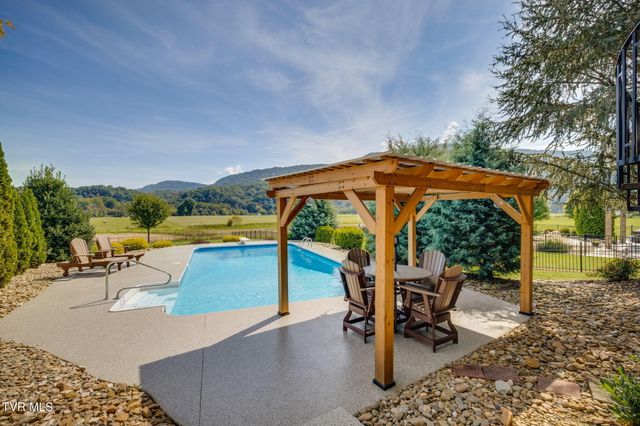 599 Church Lane, Church Hill, TN 37642