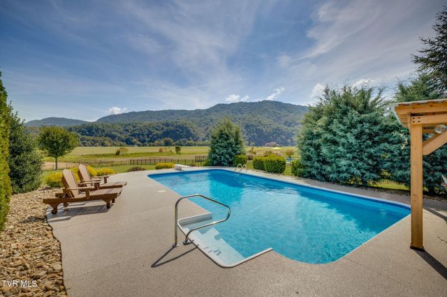 599 Church Lane, Church Hill, TN 37642