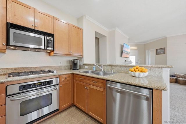 11149 Catarina Lane Unit 82, San Diego, CA 92128