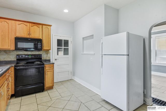 2609 N 73rd Street, Omaha, NE 68134