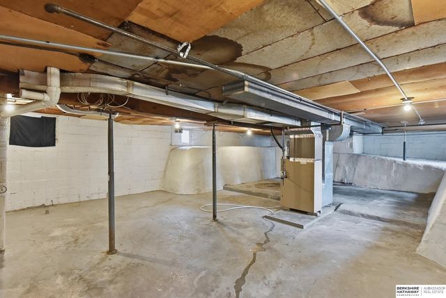 2609 N 73rd Street, Omaha, NE 68134