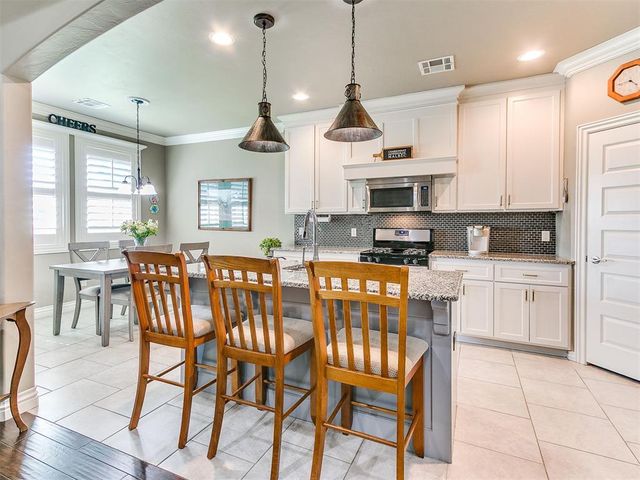 16717 Doyle Drive, Edmond, OK 73012
