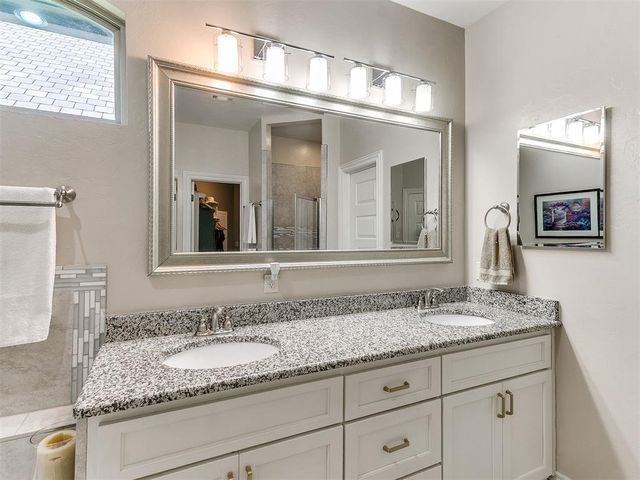 16717 Doyle Drive, Edmond, OK 73012