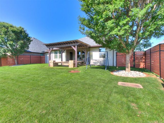 16717 Doyle Drive, Edmond, OK 73012
