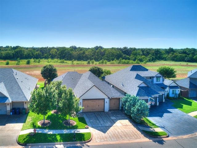 16717 Doyle Drive, Edmond, OK 73012