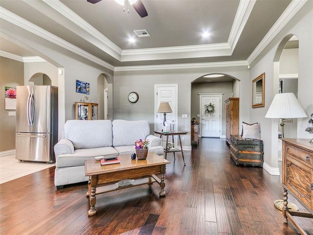 16717 Doyle Drive, Edmond, OK 73012