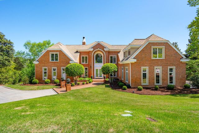 261 Magnolia Lake Road, Aiken, SC 29803