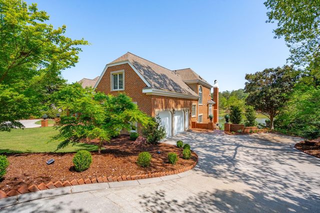 261 Magnolia Lake Road, Aiken, SC 29803