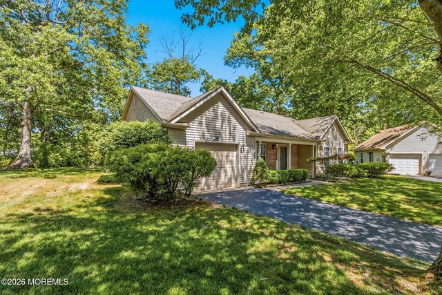 148 Morning Glory Lane, Whiting, NJ 08759