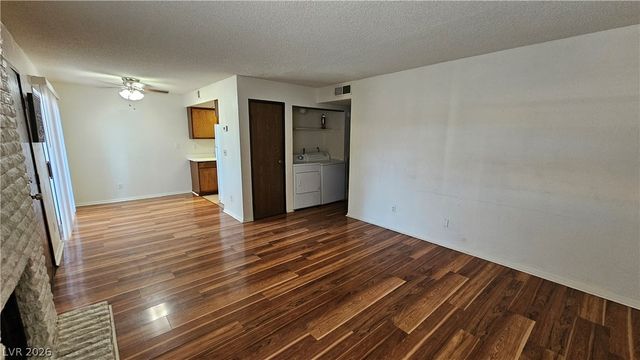 2771 Eldora Circle C, Las Vegas, NV 89146