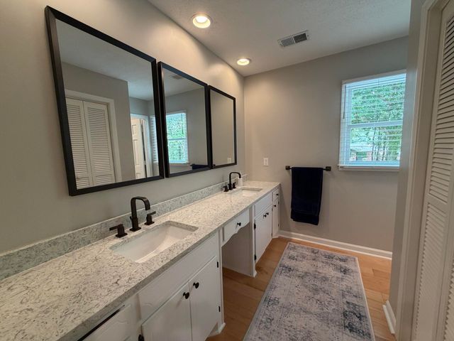 104 Seven Oaks Lane, Summerville, SC 29485