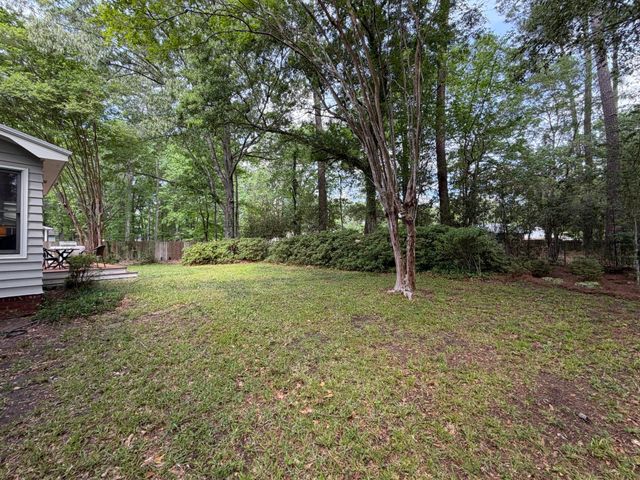 104 Seven Oaks Lane, Summerville, SC 29485