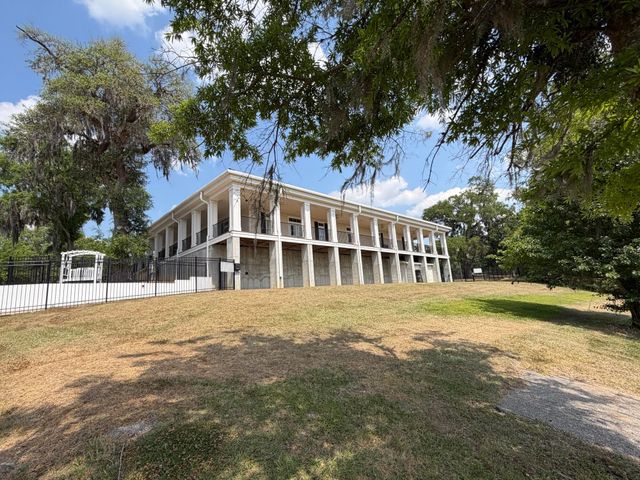 104 Seven Oaks Lane, Summerville, SC 29485