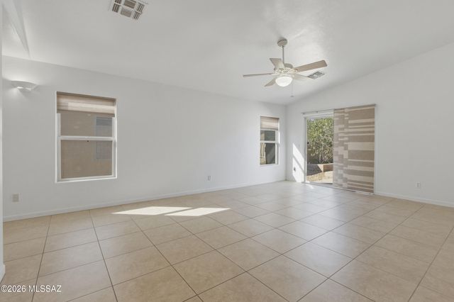 8807 E Mountain Spring Drive, Tucson, AZ 85747