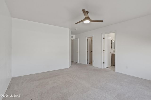 8807 E Mountain Spring Drive, Tucson, AZ 85747