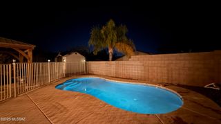 8807 E Mountain Spring Drive, Tucson, AZ 85747