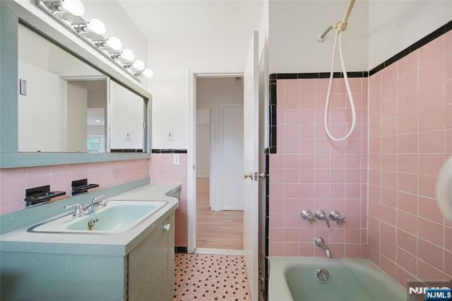 35-02 Linwood Road, Fair Lawn, NJ 07410