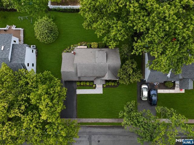 35-02 Linwood Road, Fair Lawn, NJ 07410