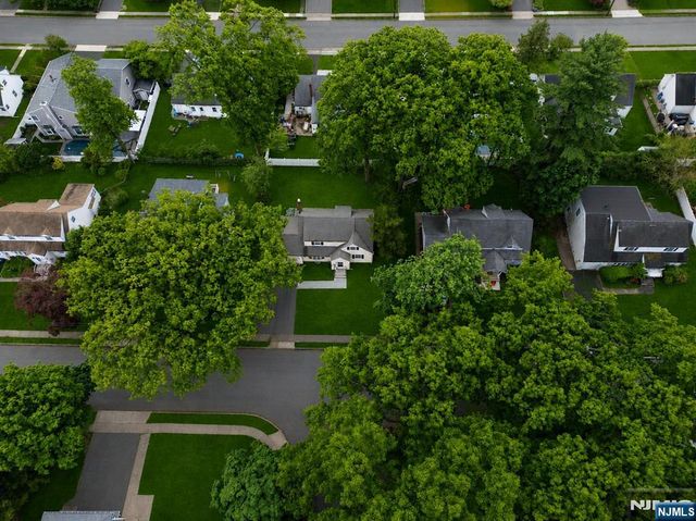 35-02 Linwood Road, Fair Lawn, NJ 07410