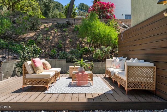 579 Acacia Street, Sierra Madre, CA 91024