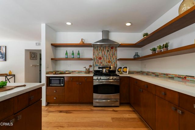 579 Acacia Street, Sierra Madre, CA 91024