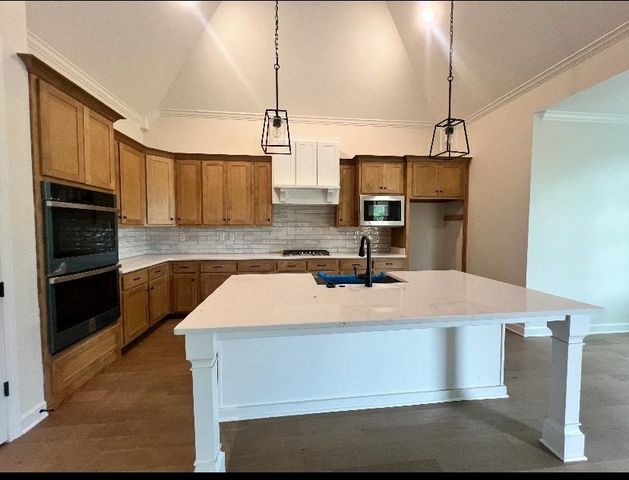 235 DRAKE DR, Piperton, TN 38017