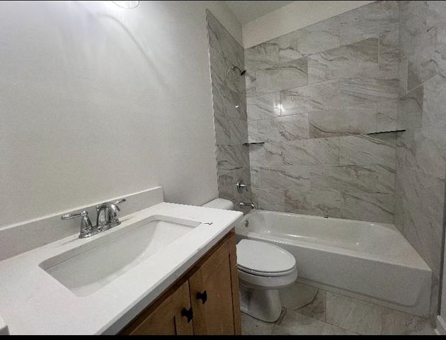 235 DRAKE DR, Piperton, TN 38017