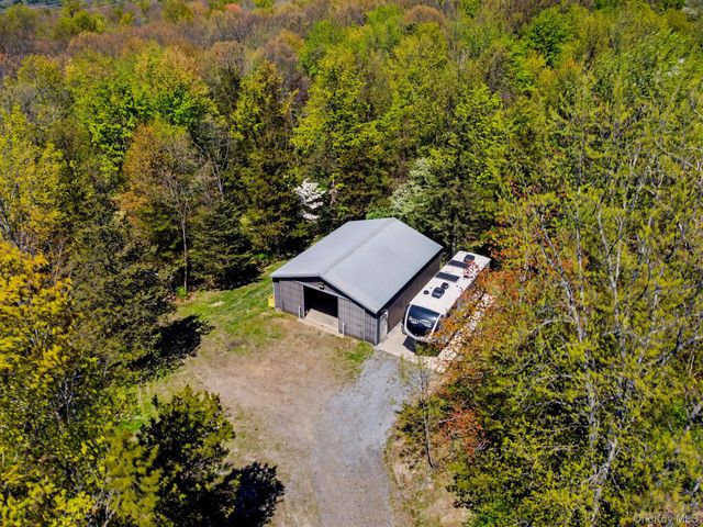 2 Brenner Hollow Road, Pleasant Valley, NY 12569