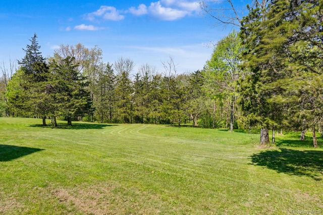 2 Brenner Hollow Road, Pleasant Valley, NY 12569