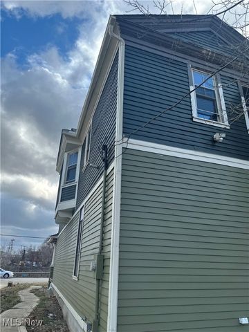 2608 Vega Avenue, Cleveland, OH 44113