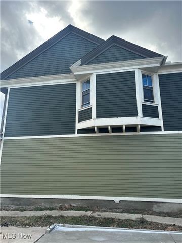 2608 Vega Avenue, Cleveland, OH 44113