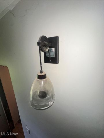 2608 Vega Avenue, Cleveland, OH 44113