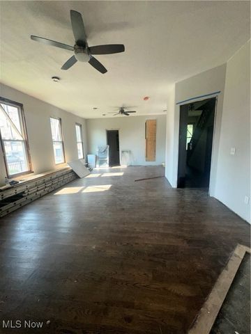 2608 Vega Avenue, Cleveland, OH 44113