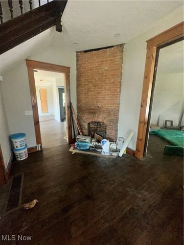 2608 Vega Avenue, Cleveland, OH 44113