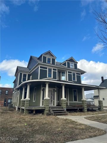 2608 Vega Avenue, Cleveland, OH 44113