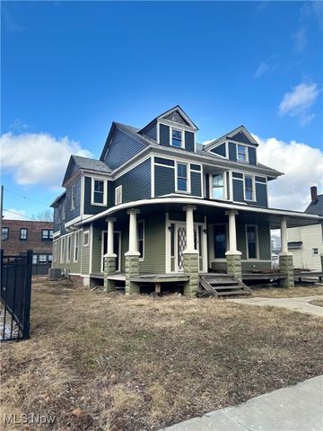 2608 Vega Avenue, Cleveland, OH 44113