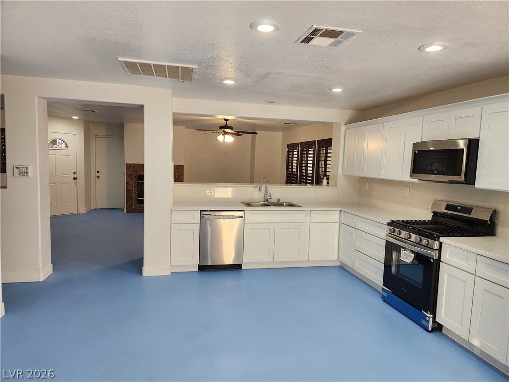 523 Redruth Drive, Las Vegas, NV 89178 — photo 4
