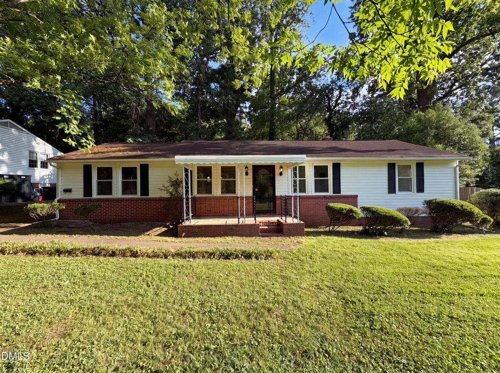 310 Robin Hood Drive, Raleigh, NC 27604