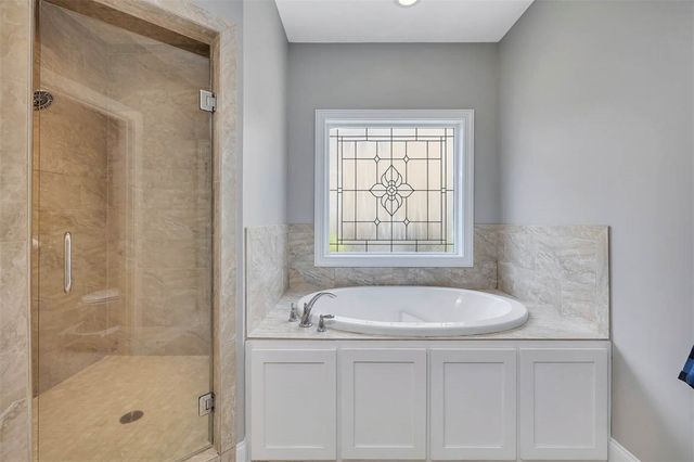 18 Country Club Court, St Simons Island, GA 31522