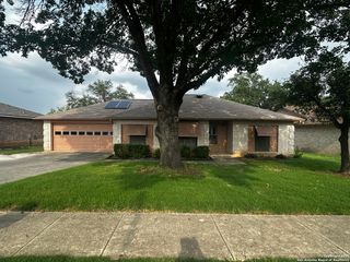 5014 Tree Top St., San Antonio, TX 78250