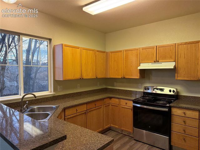 894 Dawn Break Loop, Colorado Springs, CO 80910
