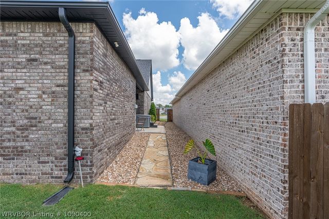 9026 Kirkwood Ridge, Fort Smith, AR 72916