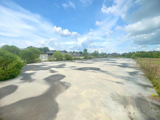 14290 Hwy 44, Gonzales, LA 70737
