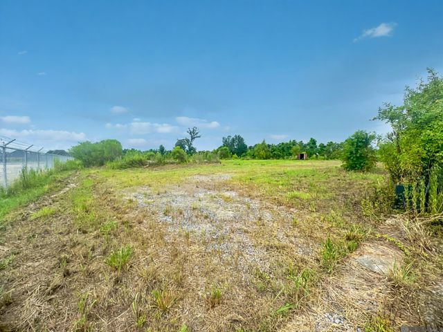 14290 Hwy 44, Gonzales, LA 70737