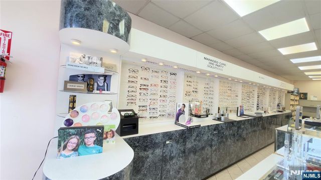 6110 Bergenline Avenue, West New York, NJ 07093