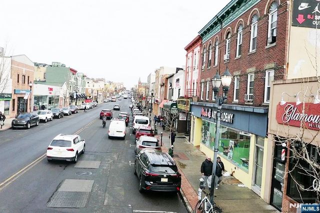 6110 Bergenline Avenue, West New York, NJ 07093