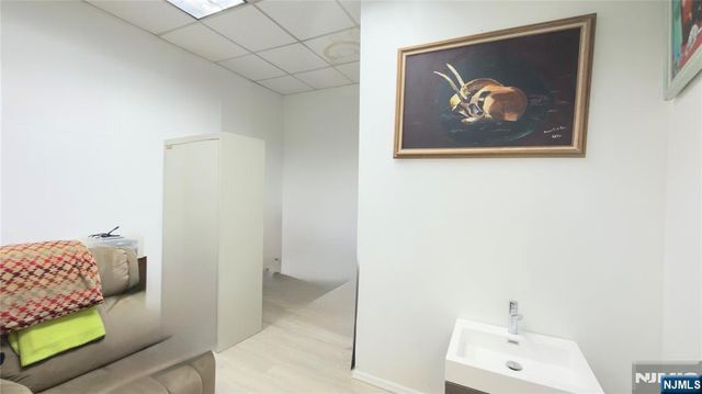 6110 Bergenline Avenue, West New York, NJ 07093