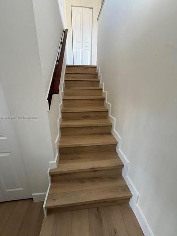 10231 Fontainebleau Blvd 201, Miami, FL 33172