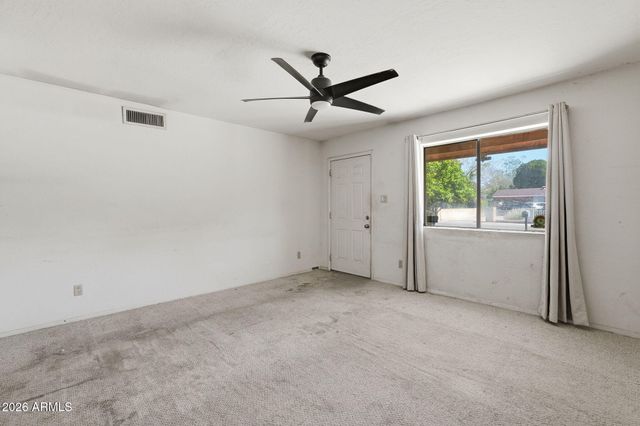 4204 N 19TH Street, Phoenix, AZ 85016